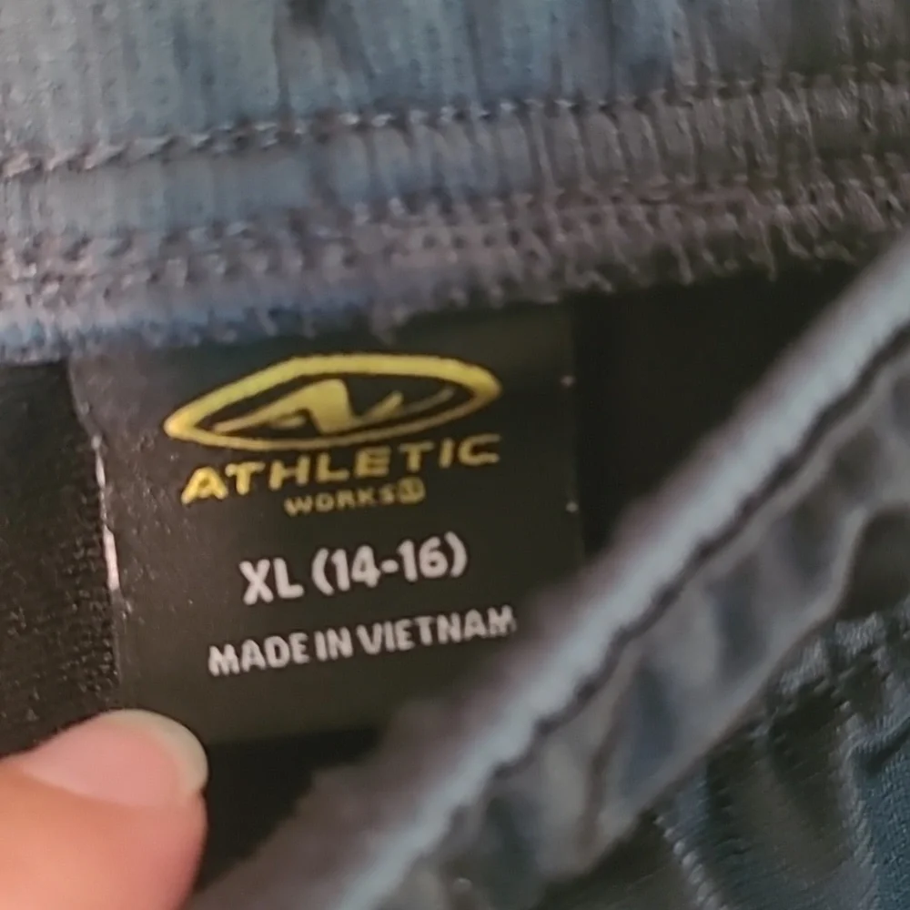 Athletic Works Boys XL 14-16 athletic sweatpants black gray white stripes